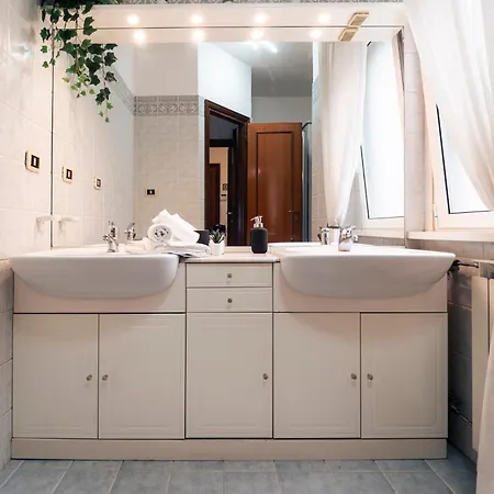 Apartamento A/c - Pool - Parking Metro B Roma